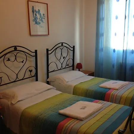 Hotel Mantova فندق 2*